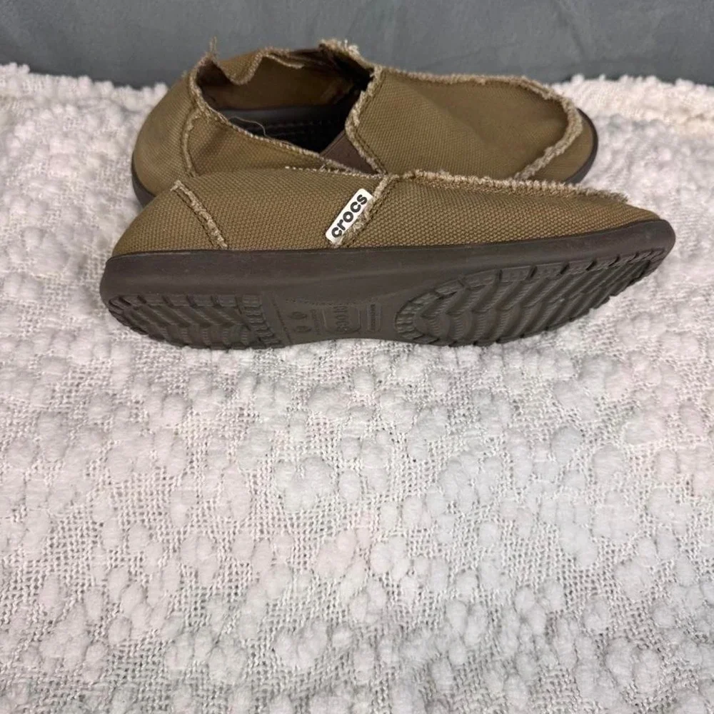 CROCS brown canvas